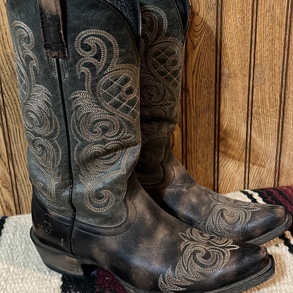 Marbled Ariat Boots